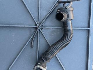 трубка системы рециркуляции EGR BMW 5 серия E60/E61 [рестайлинг] 2008, 3.0 л., N54 B30 A, бензин, седан, 13717600013, 7600013