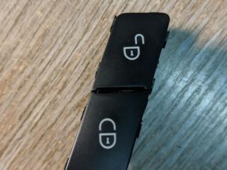 кнопка центрального замка Mercedes-Benz GL-Класс X166 2013, 3.0 л., OM 642.826, дизель, АКПП, коричневый, внедорожник 5 дв., A2049058502, 2049058502