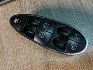 блок управления стеклоподъемниками Mercedes-Benz CLS-Класс C219 2007, 3.0 л., OM 642.920, дизель, АКПП, купе, A2118213679, 2118213679, SWF502159