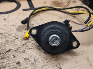 кнопка открытия багажника BMW 7 серия E38 1996, 8150240