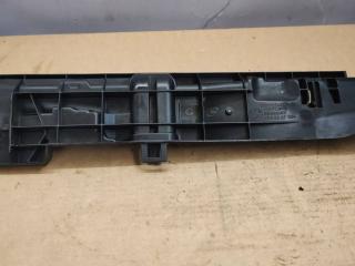 кронштейн радиатора BMW 3 серия E90/E91/E92/E93 [рестайлинг] 2008, 2.0 л., N47 D20 A, дизель, АКПП, универсал, полный привод, 7524912