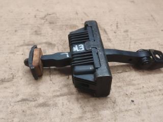 ограничитель открывания двери BMW X5 E70 2009, 7141024