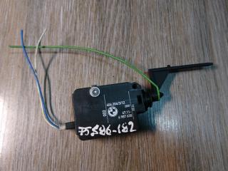 активатор замка крышки топливного бака BMW 7 серия E65/E66/E67 [рестайлинг] 2007, M57 D30 (306D3), АКПП, черный, седан, 67116987638