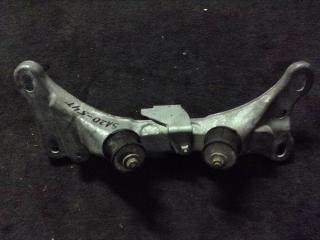 кронштейн КПП BMW 3 серия E46 [рестайлинг] 2004, 2.0 л., N42 B20 A, бензин, АКПП, седан, 6758556