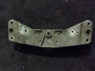 кронштейн КПП BMW 7 серия E65/E66/E67 2003, 4.4 л., АКПП, седан, 6759680