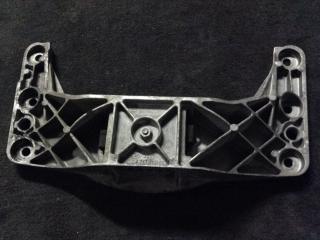 кронштейн КПП BMW 5 серия E60/E61 2007, M57 D30 (306D3), АКПП, седан, 6761106