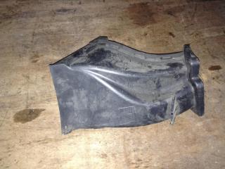 воздуховод (дефлектор) радиатора BMW 3 серия E90/E91/E92/E93 [рестайлинг] 2008, 4.0 л., S65 B40 A, бензин, АКПП, седан, 7906806