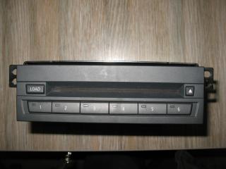 CD-чейнджер BMW X5 E70 2007, 4.8 л., N62 B48 B, бензин, АКПП, черный, внедорожник 5 дв., 9119704