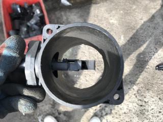 расходомер воздуха BMW 3 серия E36 1995, 2.5 л., M50 B25 (256S2), бензин, АКПП, седан, 1747155