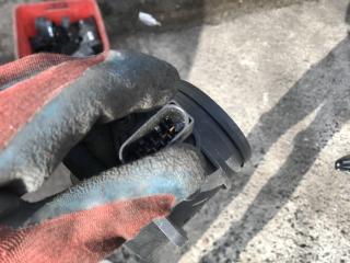 расходомер воздуха BMW 1 серия E81/E82/E87/E88 [рестайлинг] 2007, 2.0 л., N43 B20 A, бензин, МКПП, хетчбэк 5 дв., 7566989