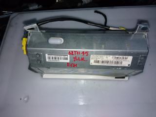 подушка безопасности пассажира Mercedes-Benz SLK-Класс R171 2006, 3.5 л., M 272.963, бензин, АКПП, серебристый, кабриолет, A1718600305