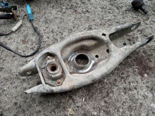 рычаг задний нижний BMW 3 серия E90/E91/E92/E93 [рестайлинг] 2008, 3.0 л., N54 B30 A, бензин, АКПП, седан