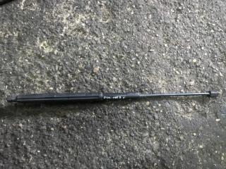 амортизатор капота Mercedes-Benz M-Класс W164 [рестайлинг] 2010, 3.5 л., M 272.967, бензин, АКПП, внедорожник 5 дв.