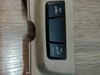 кнопка ручного тормоза (ручника) Mercedes-Benz GL-Класс X166 2013, 3.0 л., OM 642.826, дизель, АКПП, коричневый, внедорожник 5 дв., 1728208710, A1728208710