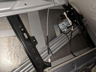 стеклоподъемник передний левый BMW 5 серия E60/E61 2004, M54 B25 (256S5), МКПП, синий, универсал