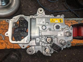 блок управления гибридной установкой Mercedes-Benz C-Класс W205/S205/C205 2017, 4.0 л., M 177.980, бензин, A1761510500, A1779065502, 1B47A0200009, ISG-STG, VNV-058-03