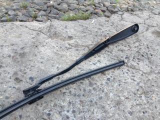 щеткодержатель (поводок стеклоочистителя, дворник) BMW X3 F25 2013, 2.0 л., N20 B20 A, бензин, АКПП, внедорожник 5 дв.