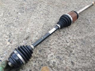 полуось передняя правая (приводной вал, ШРУС) BMW X3 F25 2013, 2.0 л., N20 B20 A, бензин, АКПП, внедорожник 5 дв., 7598028