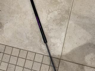 амортизатор капота Mercedes-Benz M-Класс W166 2015, 3.0 л., OM 642.826, дизель, АКПП, cthsq, внедорожник 5 дв., A1669802364, 1669802364