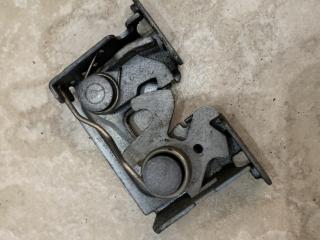 замок капота BMW X5 E70 2008, 4.8 л., N62 B48 B, бензин, АКПП, внедорожник 5 дв., 7178754