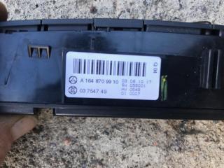 кнопка (выключатель) Mercedes-Benz M-Класс W164 [рестайлинг] 2010, 3.0 л., OM 642.820, дизель, АКПП, серебристый, внедорожник 5 дв., правый руль, A1648709910, 03754749