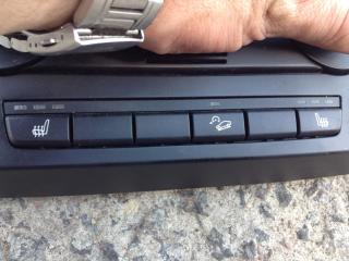 кнопка (выключатель) BMW 3 серия E90/E91/E92/E93 [рестайлинг] 2008, 3.0 л., N54 B30 A, бензин, АКПП, седан