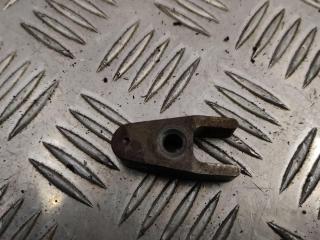 крепление форсунки Mercedes-Benz M-Класс W164 2007, 3.0 л., OM 642.940, дизель