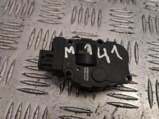 моторчик заслонки печки BMW 3 серия E90/E91/E92/E93 2007, 3.0 л., N53 B30 A, бензин, МКПП, мокрый асфальт, седан