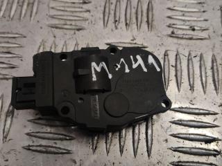моторчик заслонки печки BMW 3 серия E90/E91/E92/E93 2007, 3.0 л., N53 B30 A, бензин, МКПП, мокрый асфальт, седан