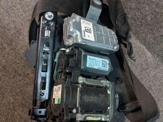 ремень безопасности Mercedes-Benz E-Класс W212/S212/C207/A207 2010, 2.1 л., OM 651.924, дизель, АКПП, серебристый, седан, A2128606685, 2128606685