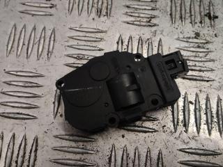 моторчик заслонки печки BMW 3 серия E90/E91/E92/E93 2007, 3.0 л., N53 B30 A, бензин, МКПП, мокрый асфальт, седан