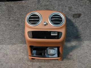 дефлектор обдува салона Mercedes-Benz E-Класс W213/S213/C238/A238 2016, 2.0 л., OM 654.920, дизель, АКПП, белый, седан, правый руль, 2138309501, A2138309501