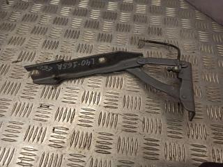 петля капота правая BMW 5 серия E60/E61 2006, 3.0 л., M57 D30 (306D4), дизель, АКПП, серый, седан, 7008728