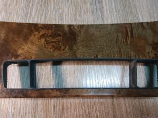 Декоративная накладка центральной консоли BMW 5 серия E60/E61 2007, 3.0 л., N53 B30 A, бензин, АКПП, седан, 9156040