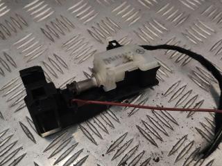 замок лючка топливного бака Mercedes-Benz M-Класс W164 2007, 3.0 л., OM 642.940, дизель, 2518200197