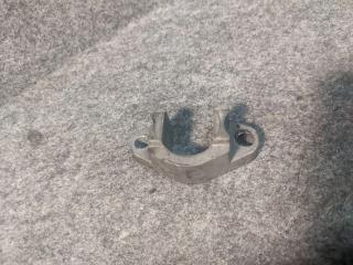 крепление форсунки BMW 3 серия E90/E91/E92/E93 2007, 3.0 л., дизель, 13537787215, 7787215