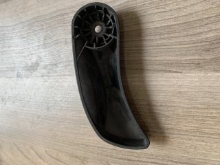 захватный крюк капота BMW 5 серия E60/E61 [рестайлинг] 2010, 2.0 л., N47 D20 C, дизель, АКПП, универсал, 51437098933