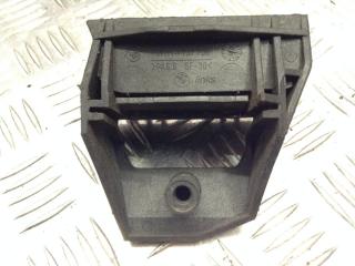 кронштейн радиатора BMW 5 серия E39 1999, 2.0 л., M52 B20 (206S3), бензин, АКПП, седан, 1737707