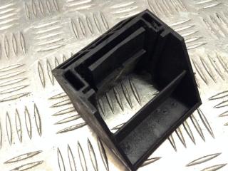 кронштейн радиатора BMW 5 серия E60/E61 2005, M57 D30 (306D2), АКПП, синий, седан, 7519271