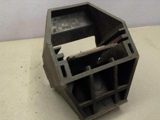 кронштейн радиатора BMW 3 серия E46 2001, M54 B25 (256S5), АКПП, седан, 1436264