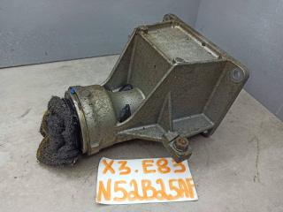 кронштейн полуоси BMW X3 E83 [рестайлинг] 2008, 2.5 л., N52 B25 AF, бензин, 7527386