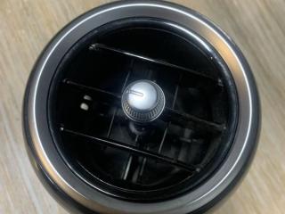 дефлектор обдува салона Mercedes-Benz C-Класс W205/S205/C205 2016, A2058301200