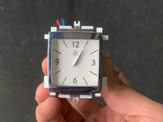 часы Mercedes-Benz S-Класс W221 [рестайлинг] 2012, A2218270370