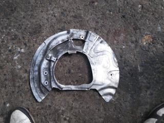 защитный кожух тормозного механизма BMW X5 F15 2016, 6857978