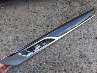 накладка двери (крышки) багажника BMW 7 серия G11/G12 2017, 3.0 л., дизель, 7464648