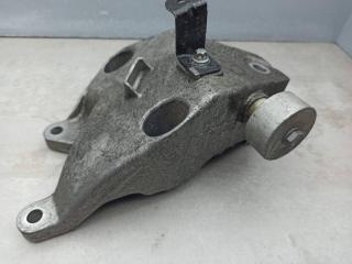 кронштейн двигателя BMW 7 серия G11/G12 2017, 3.0 л., дизель, 6861553, 6861557