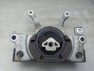 кронштейн КПП BMW 7 серия G11/G12 2017, 3.0 л., дизель, 6362576