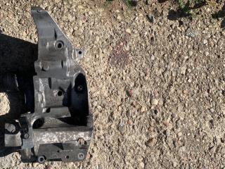 кронштейн крепления компрессора BMW X5 E70 [рестайлинг] 2012, 3.0 л., N57 D30 B, дизель, полный привод, 7802639