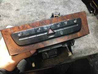 кнопка (выключатель) Mercedes-Benz CLS-Класс C219 2005, 3.0 л., OM 642.920, дизель, АКПП, черный, купе, A2116800552