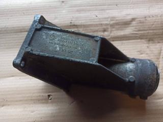 кронштейн полуоси BMW X5 E70 (2006 - 2010), 7552540